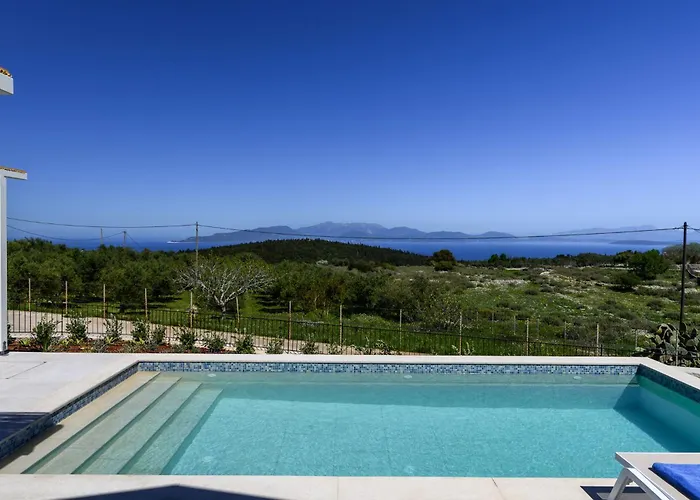Ariste With Stunning Views Near Fiscardo Вилла *