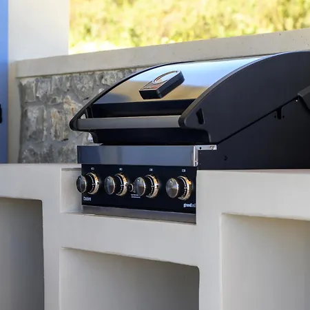 Villa Ariste With Stunning Views Near Fiscardo Katsarata