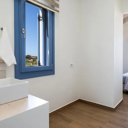 Ariste With Stunning Views Near Fiscardo * Katsarata