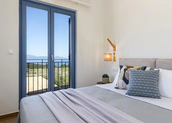 Ariste With Stunning Views Near Fiscardo Villa Katsaráta