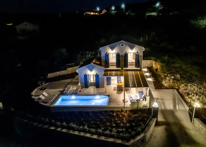 Villa Ariste With Stunning Views Near Fiscardo *