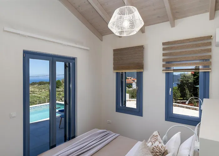Ariste With Stunning Views Near Fiscardo Katsaráta
